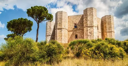 © JFL Photography - Fotolia Castel del Monte, Apulia, Italy